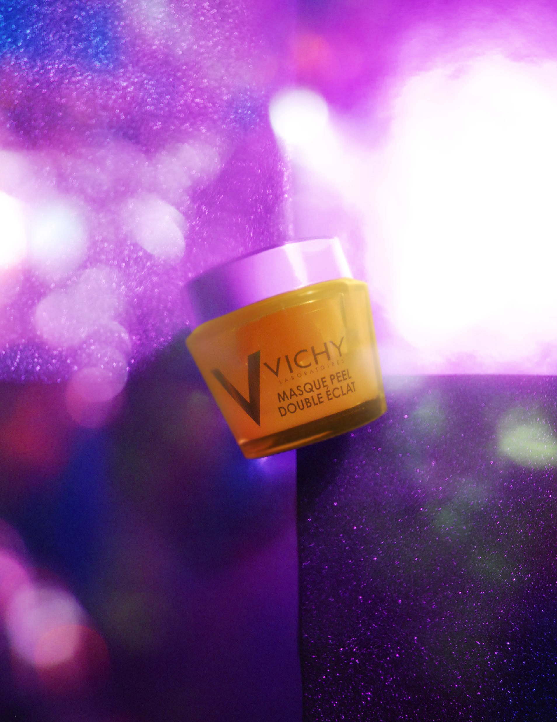 the_everyday_editor_brightening_vichy